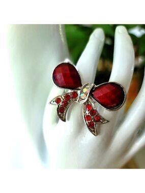 Fashion Silver Color Faceted Bead and Crystal Red Bow Ring